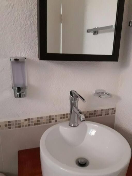 Cozy Townhouse In Great Location Apartment Cancun Exterior photo